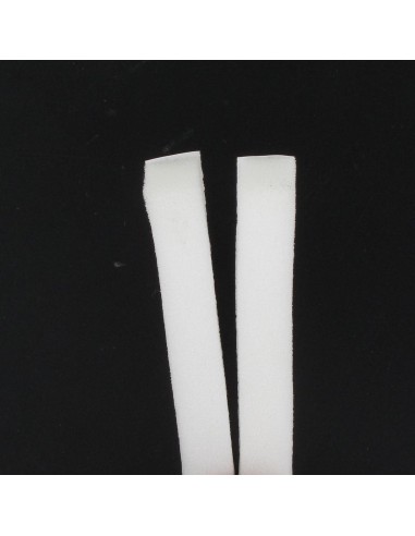 Joint isolant adhesif mousse poly