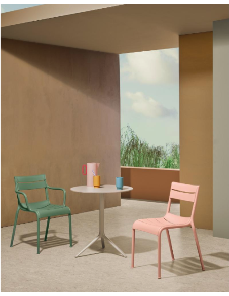 ct-103 - table plastique pise diam:60cm h75cm black b-03