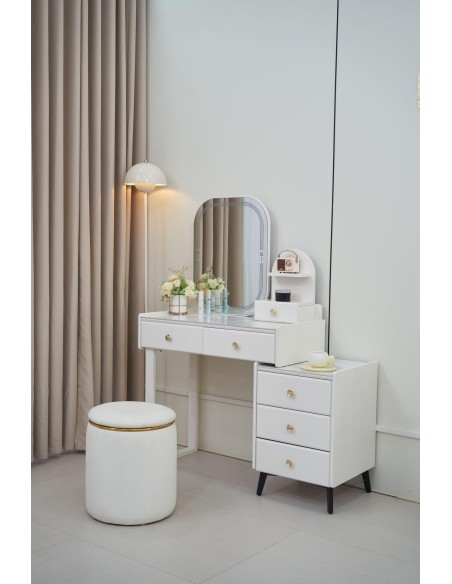 2219- coiffeuse alicia