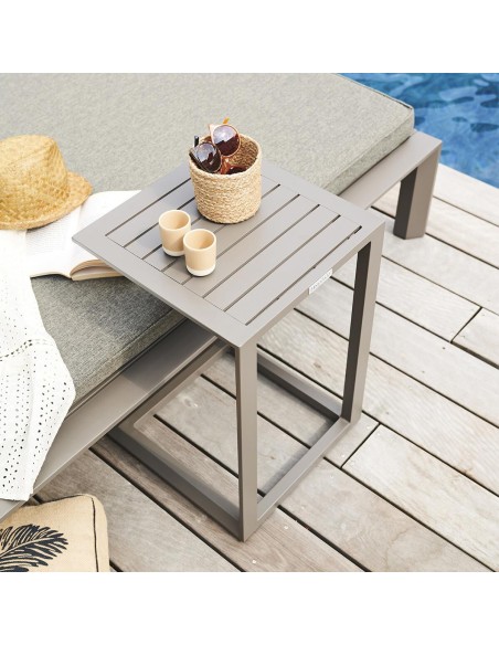 171452b  - table app evasion tonka