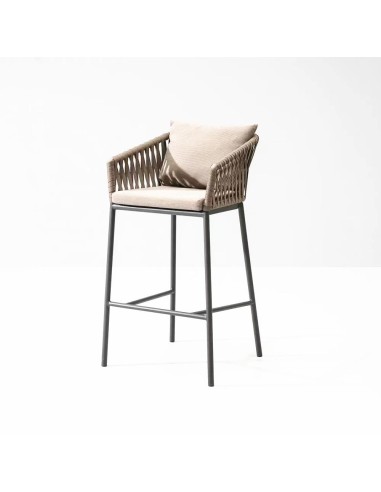 451130-tabouret bar en résine beige coussins beiges 60x60xh105cm