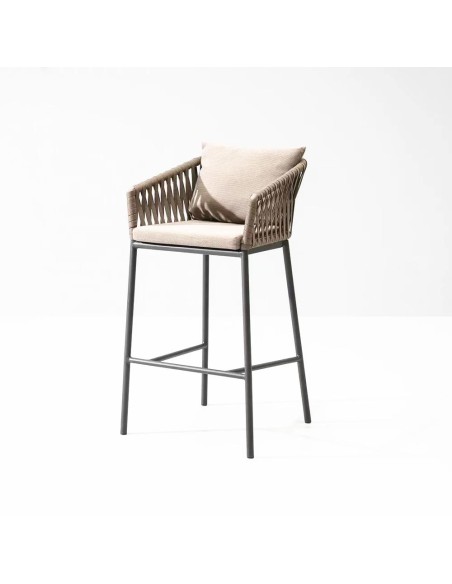 451130-tabouret bar en résine beige coussins beiges 60x60xh105cm