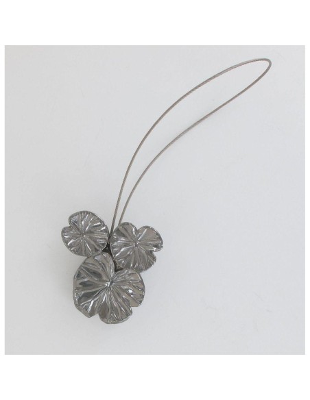 28021991-embrasse resine aimantee trio de nenuphars mm - graphite